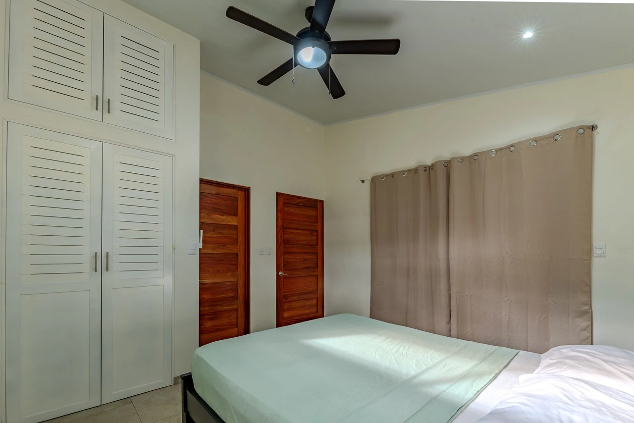 Modern 3-Bedroom Home Near Marino Ballena National Park – Central Uvita - Gallery image 7