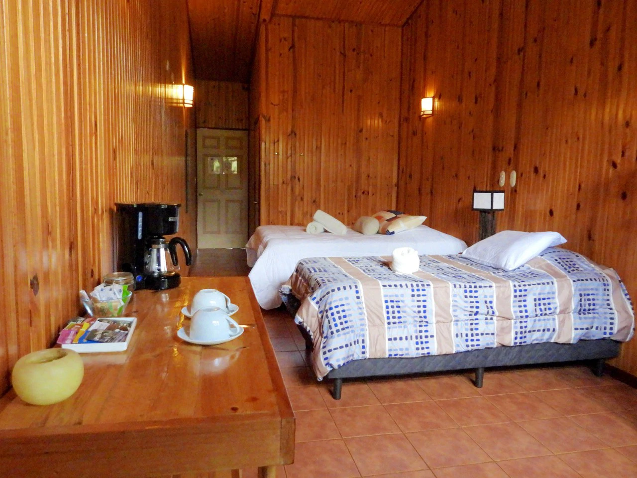 Unique Hotel in Monteverde. Cerro Plano.: Established 11-Room Hotel with Apartments in Monteverde – Prime Location & Proven Track Record - Gallery image 7