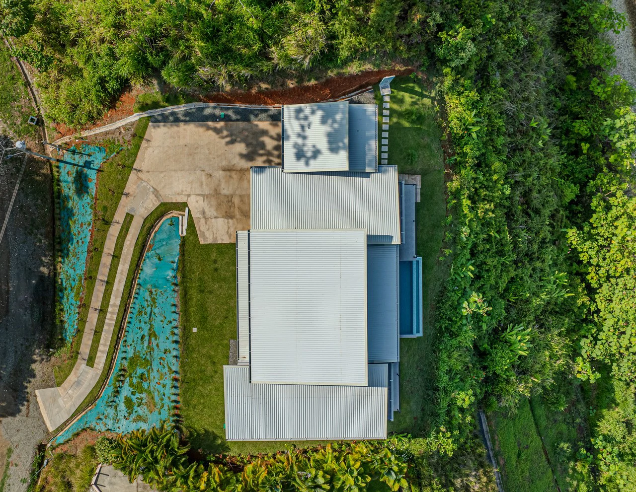 CHONTALES NEW VILLA WITH PANORAMIC OCEAN AND MOUNTAINS VIEWS: Mountain Villa For Sale in Ojochal - Gallery image 21