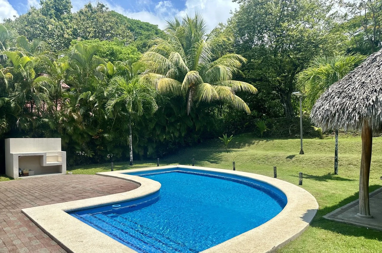 Villa 447: $649,000 USD Luxury NICOYA BAY HOME for sale on the Golf Course!  Privacy, Tropical gardens, Fully Furnished, Beautiful views, Strong concrete block construction, High ceilings....... - Gallery image 10