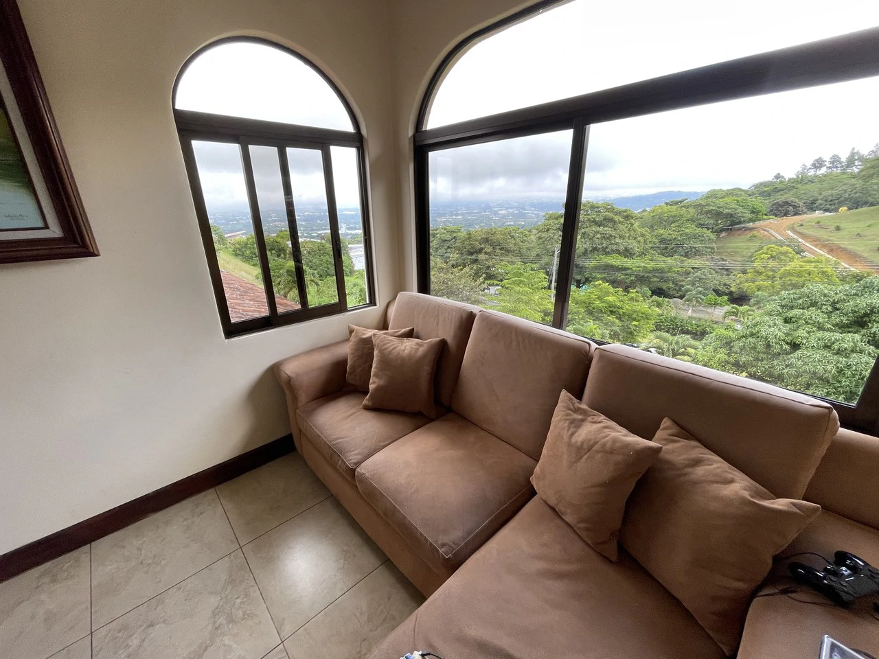 Main house plus 7 rental cabins — a proven income-generating property. - Gallery image 21
