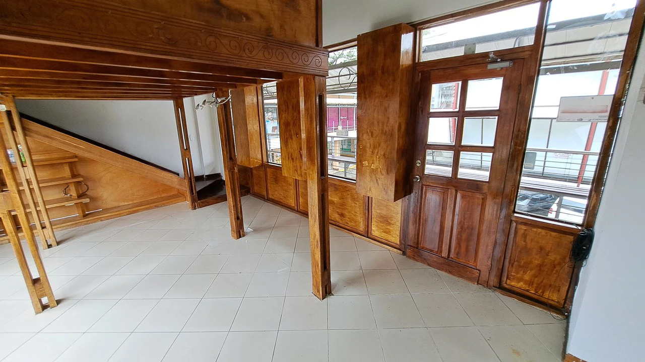 Shop Space with Loft in Jaco’s downtown Plaza Coral for Sale or Rent - Gallery image 11