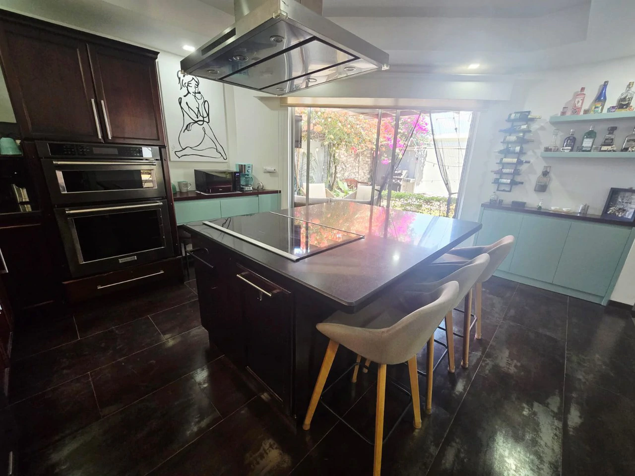 Beautiful House for Sale in a Gated Community - Gallery image 10