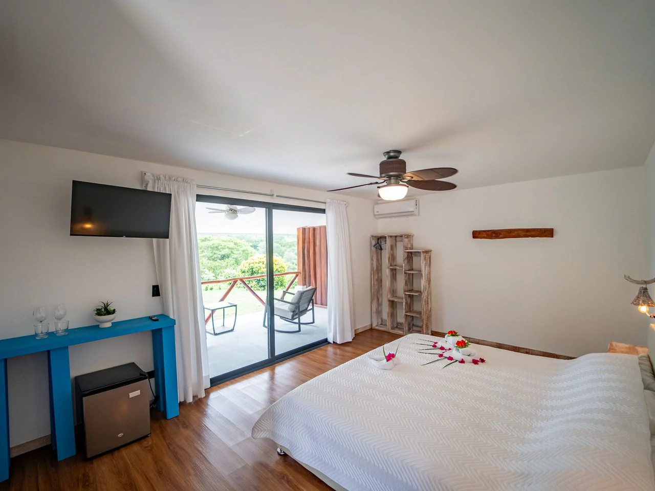 Hotel Puesta Del Sol - 10BR Ocean View Hotel: Near the Coast Mixed Use Building For Sale in Playa Carrillo - Gallery image 6
