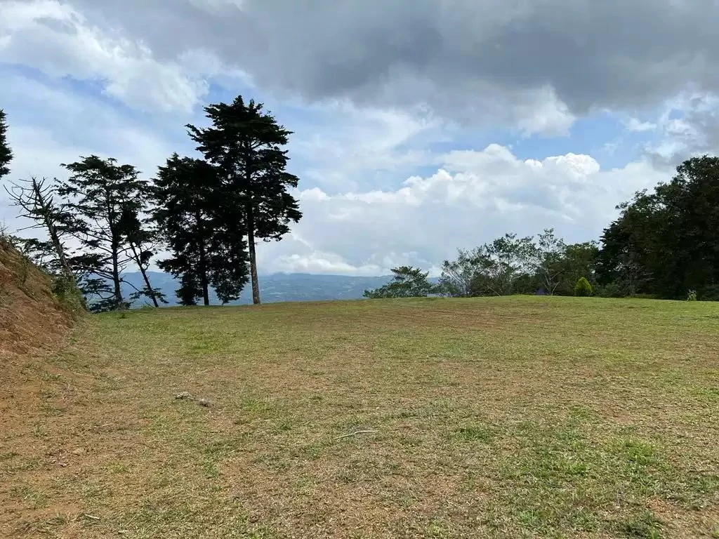 The lot with breathtaking views is for sale in San Ramon de Santiago - Gallery image 5