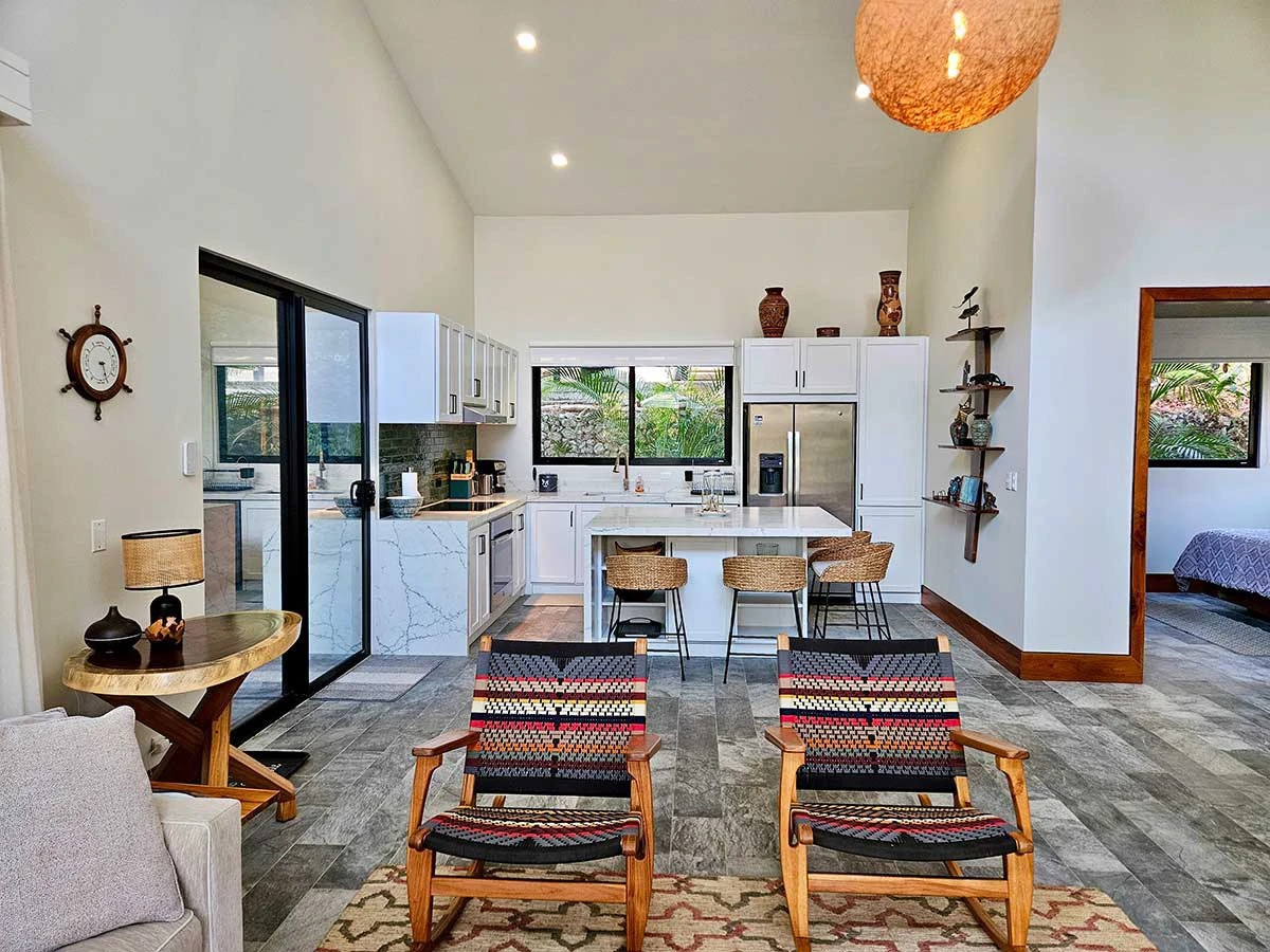 ID 4171: Modern Tropical: Luxury Retreat with Saltwater Pool in Bellevue - Gallery image 35