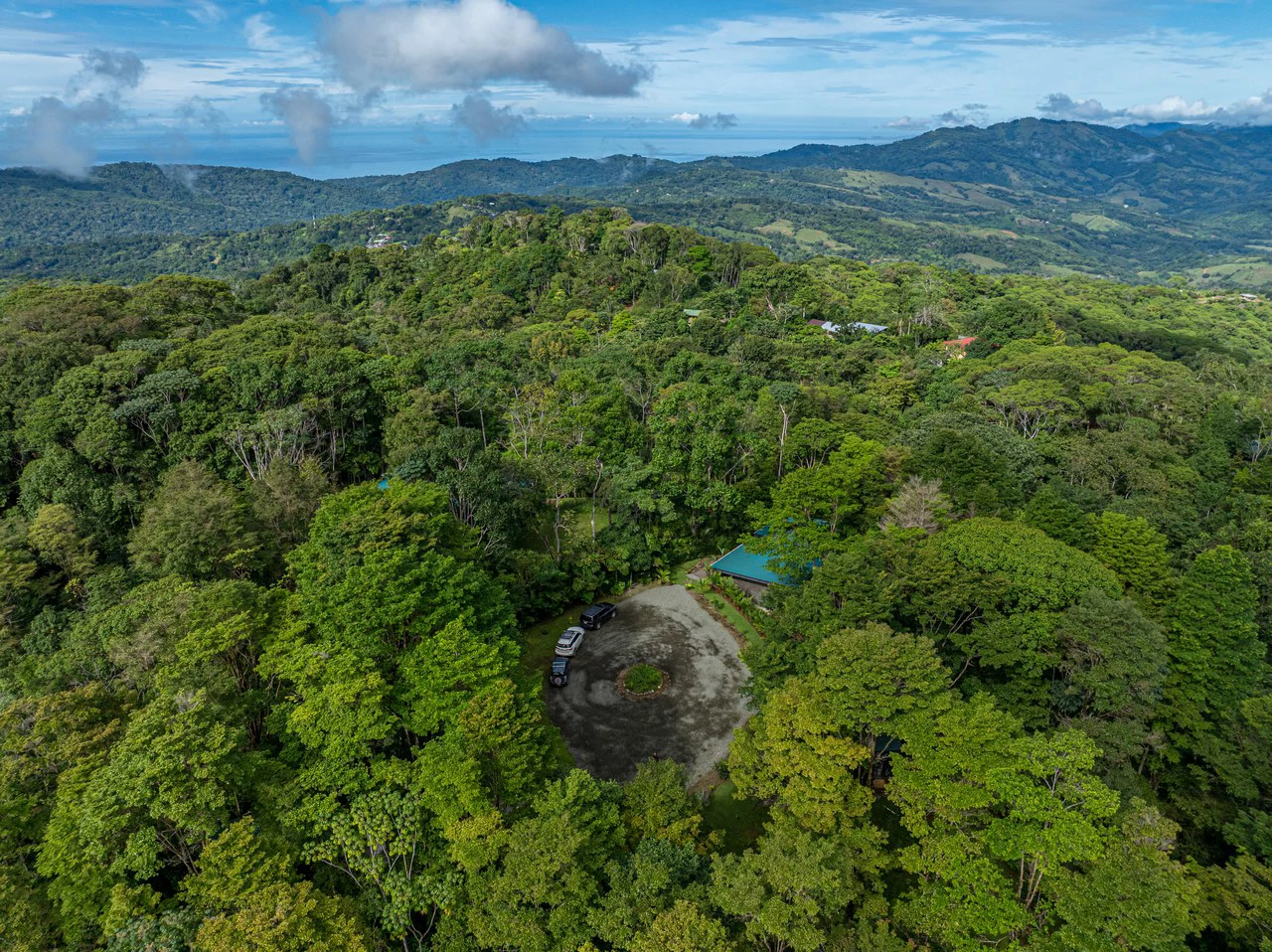 La Sombra Villas: Where Nature Meets Comfort in Tinamates! - Gallery image 62