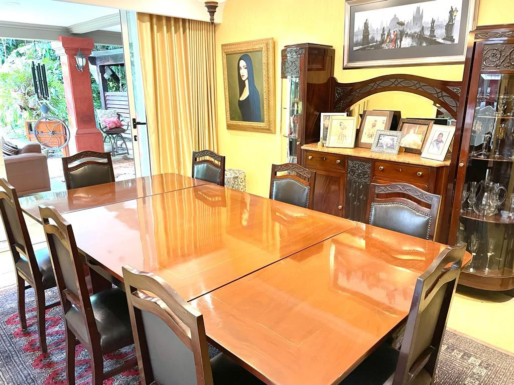 House for sale with pool in Guachipelin Escazu Costa Rica - Gallery image 5