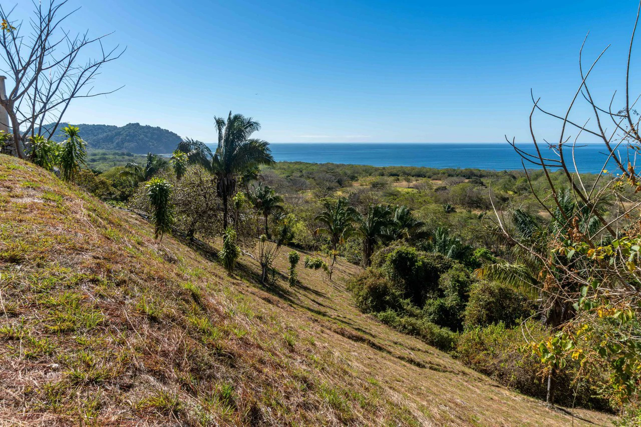 Oceanview Three Parcel Lot in La Reserva - Gallery image 16