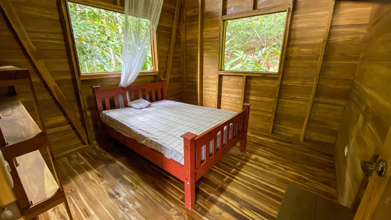 4 Bd/3 Ba - Two Caribbean Homes w/ Pool, on 5000m²: Dual Home Jungle Property in Punta Uva - Gallery image 20