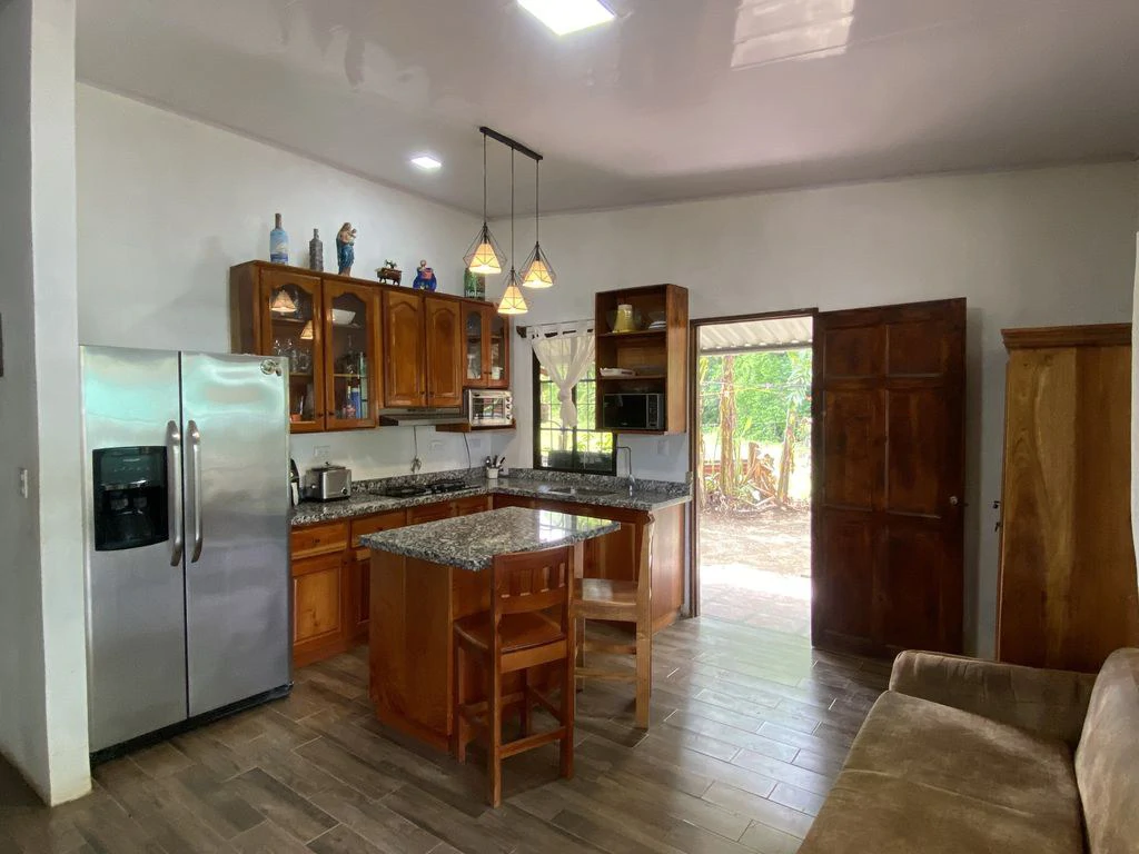 Casa Munoz: 3 Bedroom Home and 2 Unit Duplex with space for a pool, Located in El Canto de los Gavilanes - Gallery image 20