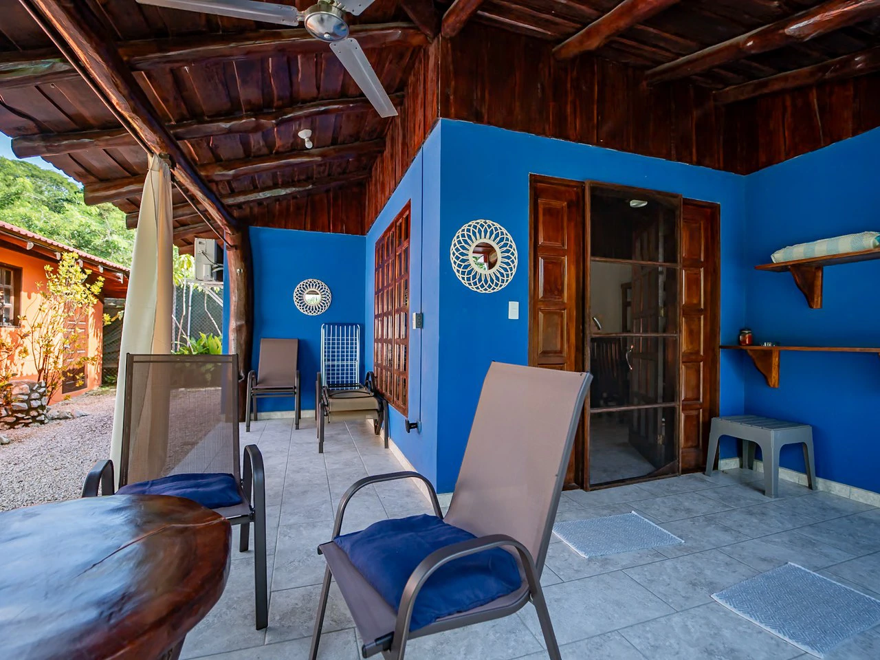 Top-Rated Airbnb Oasis Close to Samara: Countryside House For Sale in Playa Samara - Gallery image 4