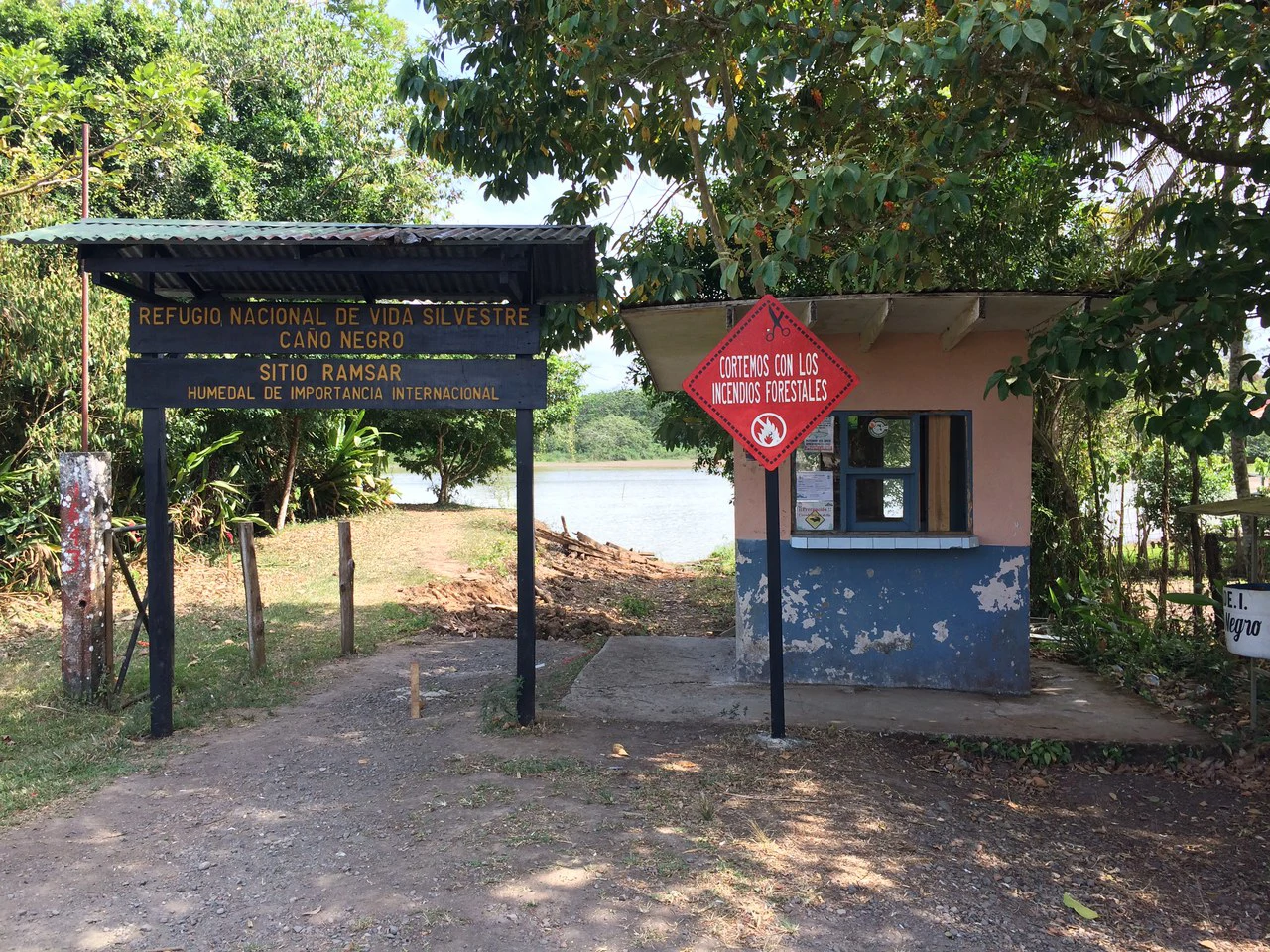 Propiedad grande: Countryside Home Construction Site For Sale in Caño Negro - Gallery image 13