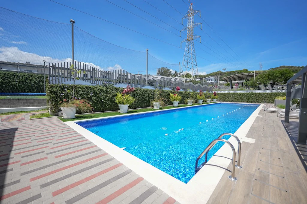 House For Sale in San Rafael - Gallery image 29