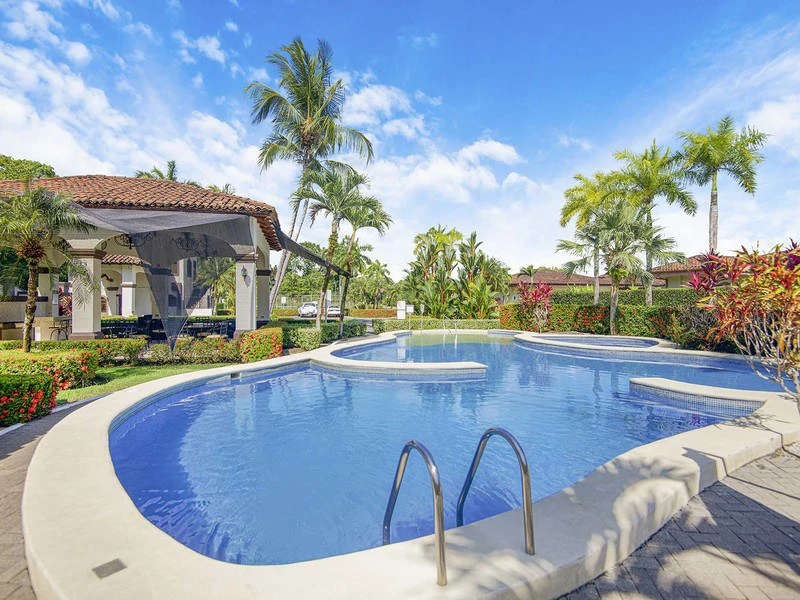 Modern Beachside Home with Office & Garage: Walking distance to the beach in a great community! - Gallery image 29