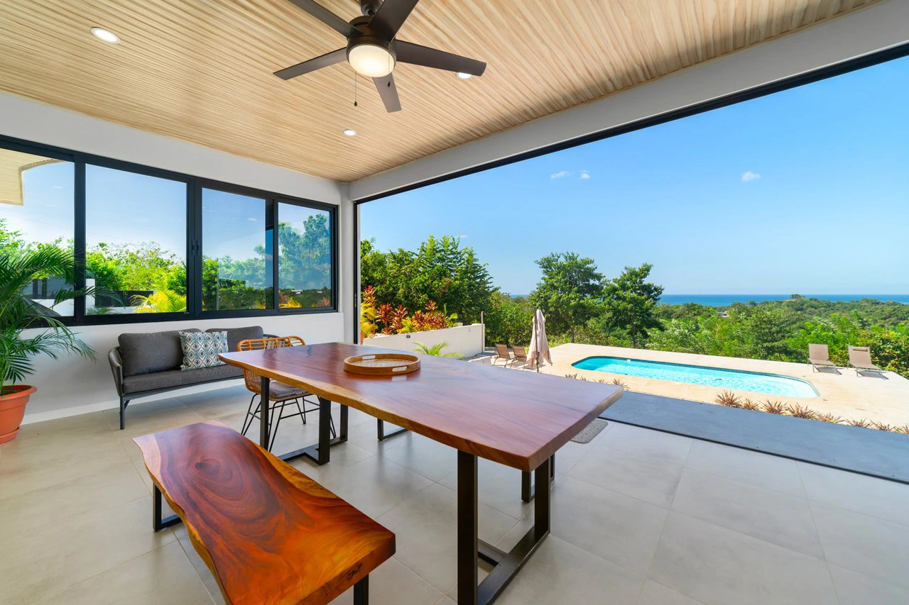 Casa Bella Vista: Brand New Hilltop Ocean View Home - Gallery image 26