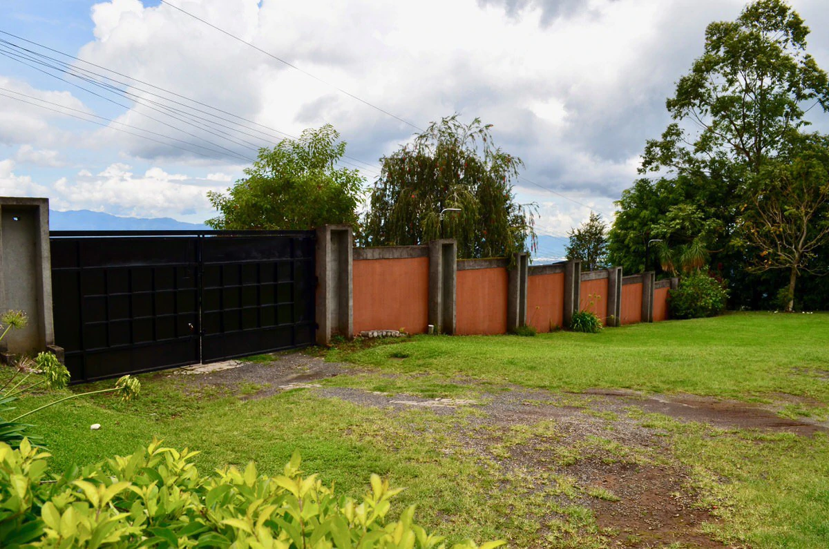 Finca doña Flory: Property with incredible views in Santa Barbara, Heredia - Gallery image 32
