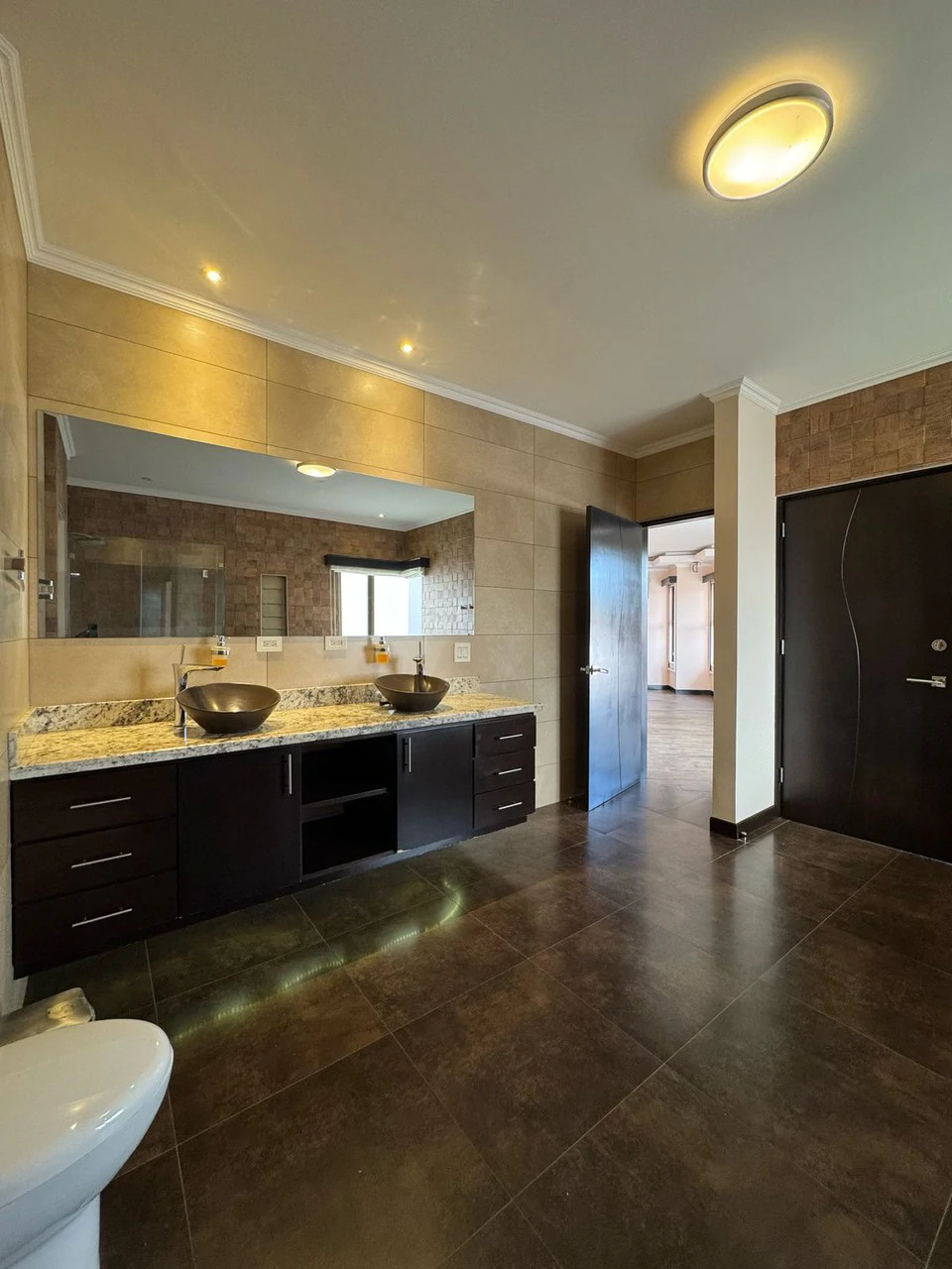 Casa La Guaria: House For Sale in Barrio La Guaria - Gallery image 2