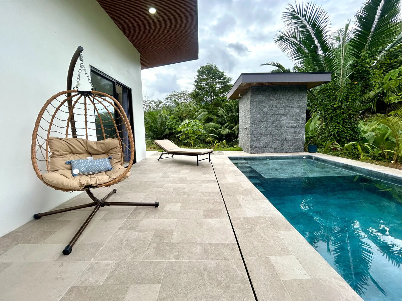 Casa Jardines: Brand new house with pool - Gallery image 6
