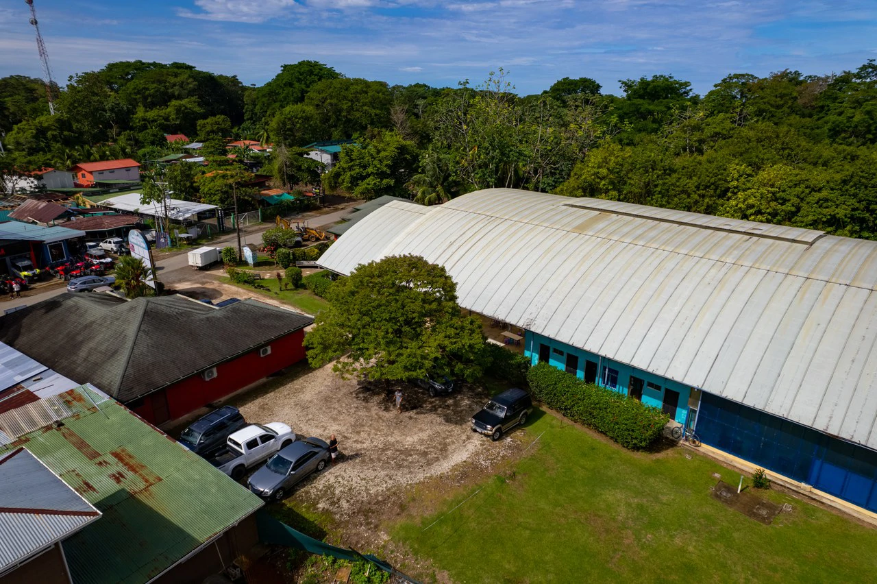 THRIVING SPORTS AND COMMERCIAL BUSINESS WITH OWNER FINANCING OPTION: Rincon Uvita - Gallery image 55