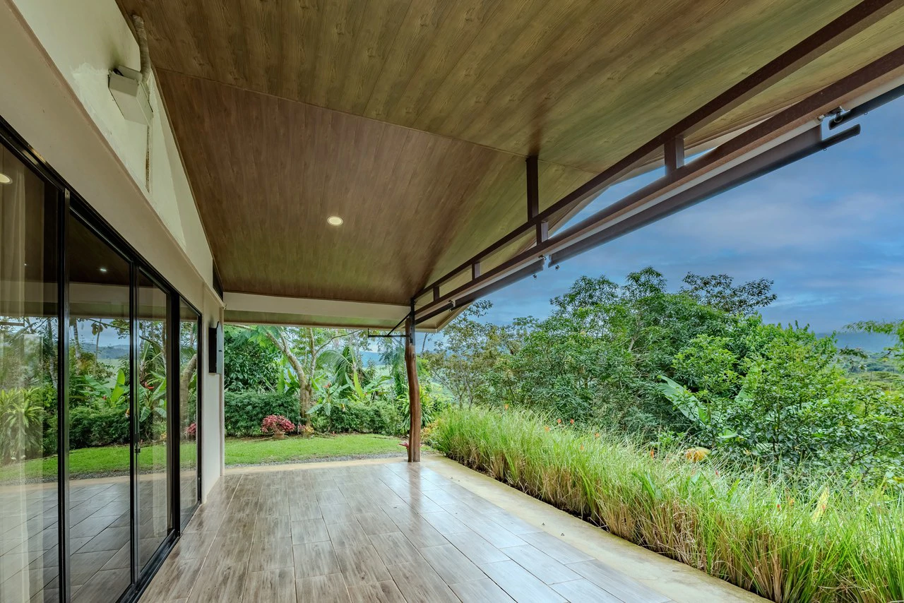Multi-Family Compound, 4 Fully Furnished Units | 15 Minutes to the Beach - Gallery image 41