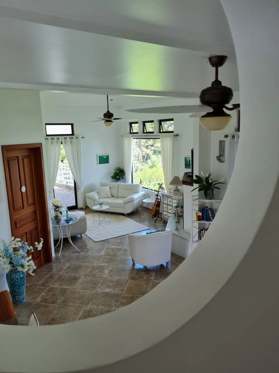 Villa Corazon: Unique LAKE FRONT property, 2 Villas and Tiny house on 5 acres with lake access. - Gallery image 38