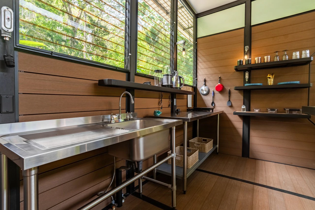 4 Unit Riverfront Micro Resort Minutes to Beach - Gallery image 15