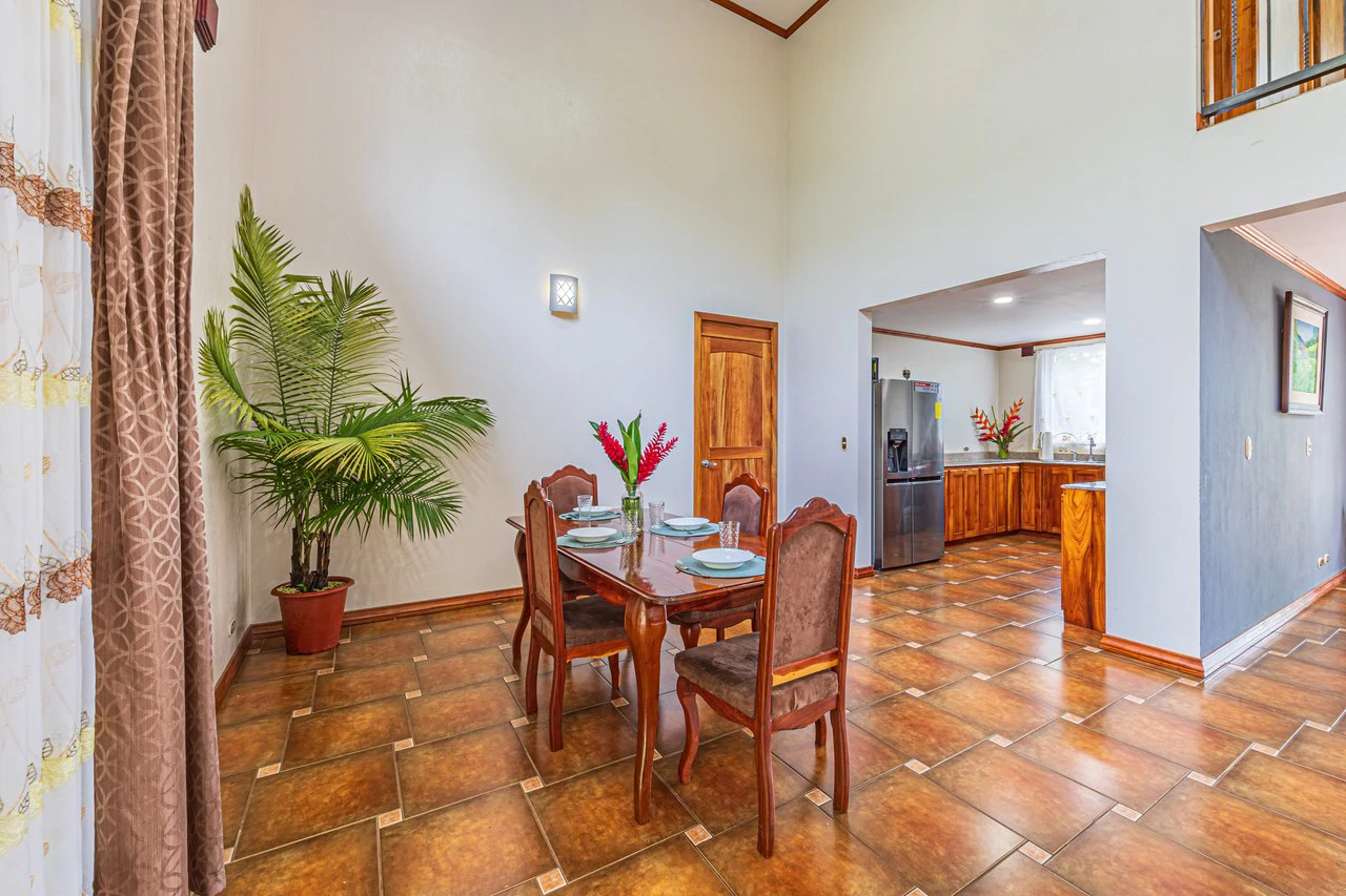 Happy Daze in Uvita: Commercial Building Opportunity in the Heart of Uvita. On Creek with Beautiful Jungle View - Gallery image 48