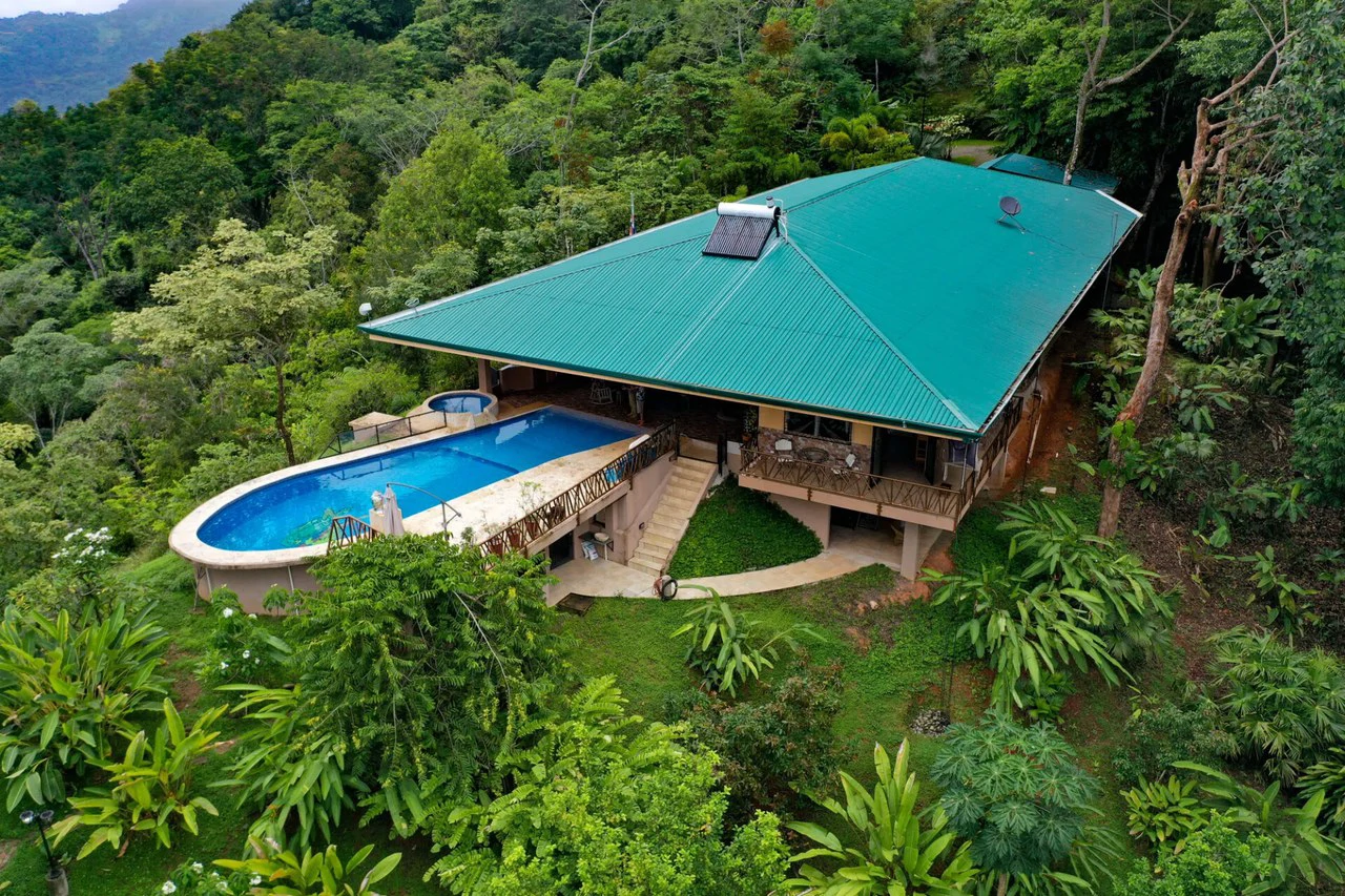 209 ACRES – 3 Bedroom 180 Degree Ocean View Home, Pool, And At Least 4 More Ocean View Building Sites!!!! - Gallery image 7