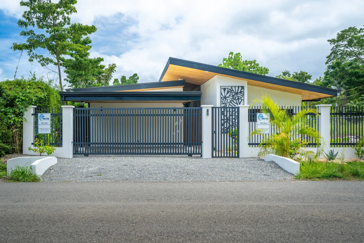 Uvita Tropical Urban Home, New Quality Build! - Gallery image 25