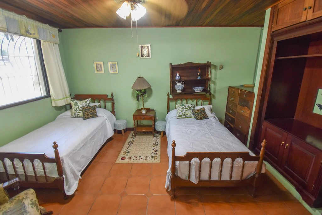 House For Sale in Bosques de Doña Rosa - Gallery image 16