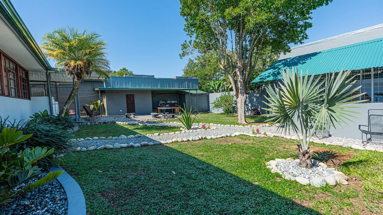 Completely Renovated 5 Bedroom Home in the Heart of San Isidro - Gallery image 82