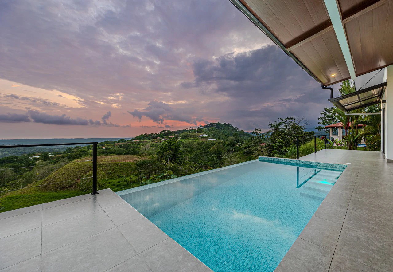 CHONTALES NEW VILLA WITH PANORAMIC OCEAN AND MOUNTAINS VIEWS: Mountain Villa For Sale in Ojochal - Gallery image 52