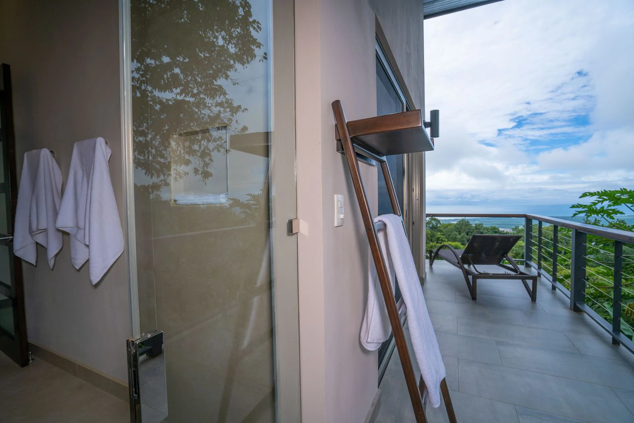 Hills of Portalon-Best in all Categories, Sunset Ocean view home - Gallery image 18
