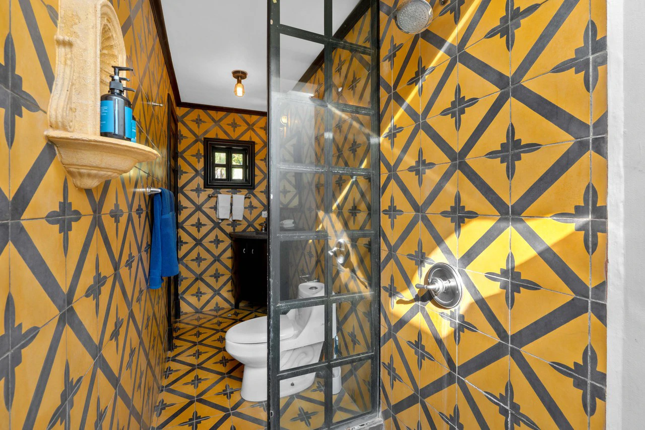 Villa Cerca del Mar 5: Beach House in Highly Coveted and Intimate Development in Tamarindo/Langosta - Gallery image 26