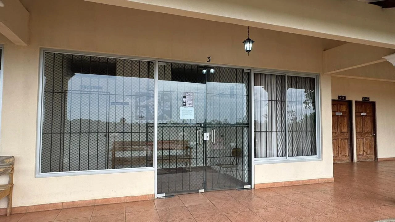 Solid investment in Limón: Consolidated commercial property in Siquirres: Mixed Use Building For Sale in Siquirres - Gallery image 5