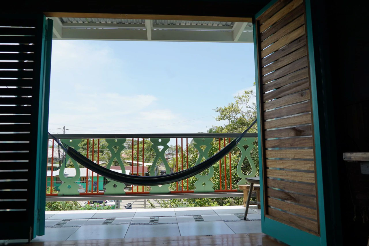 6 Bd/4 Ba:  Income Producing 3 Unit Apartment In Downtown Puerto Viejo - Gallery image 2