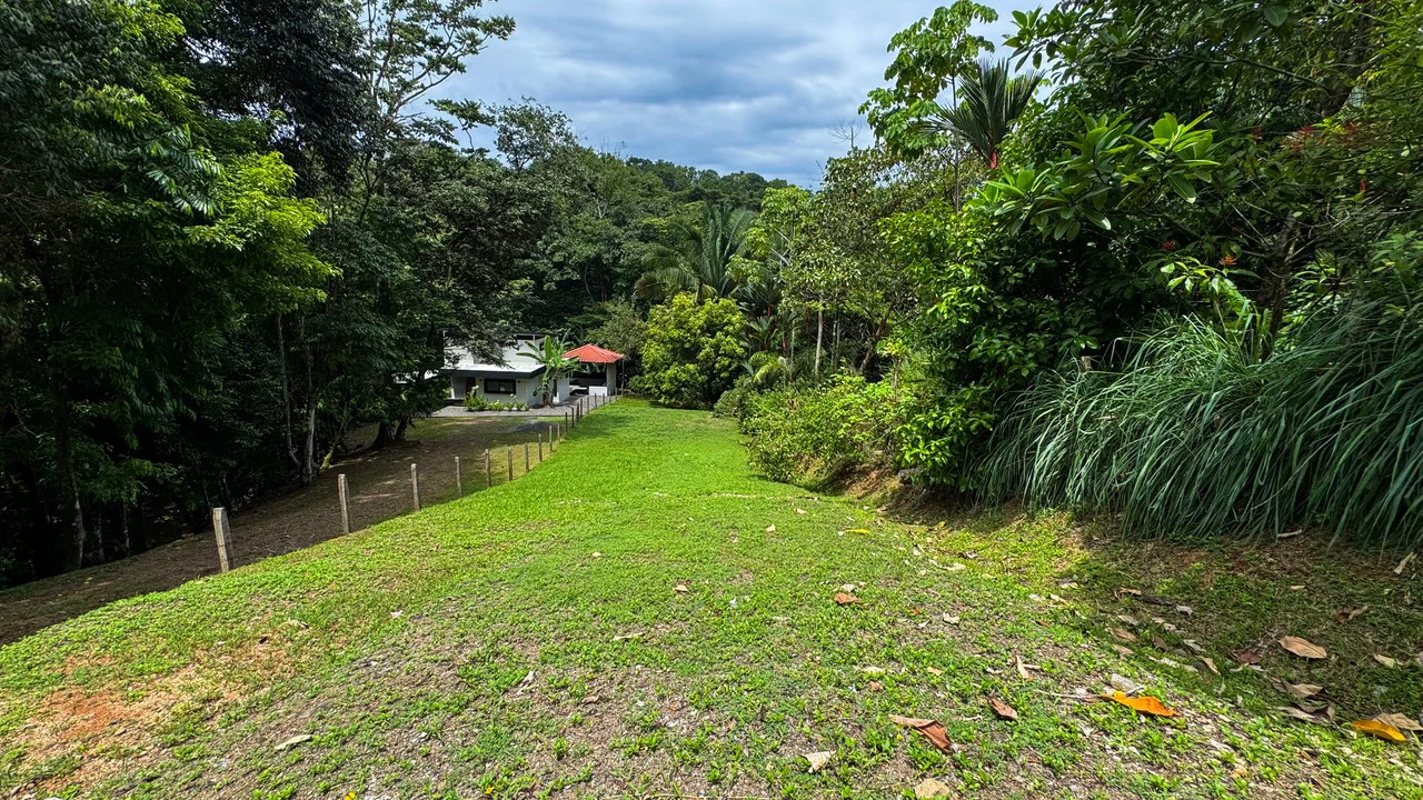 Beautiful Lot Ready to Built in Playa Hermosa, Osa with a Creek - Gallery image 7
