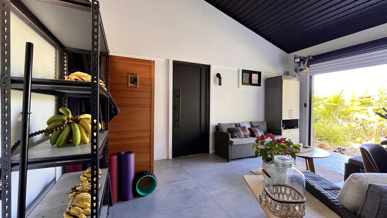 Mountain and Countryside House For Sale in Santa Elena - Gallery image 31