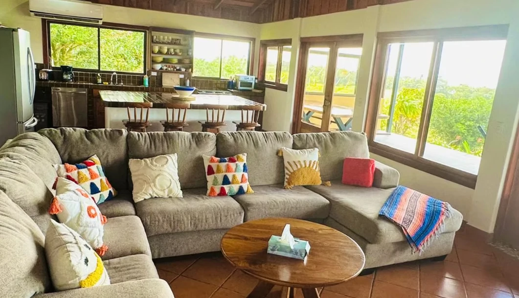 Pura Vida Costa Rica: Lake and Volcano view home, Garage and Guest Apartment - Gallery image 4