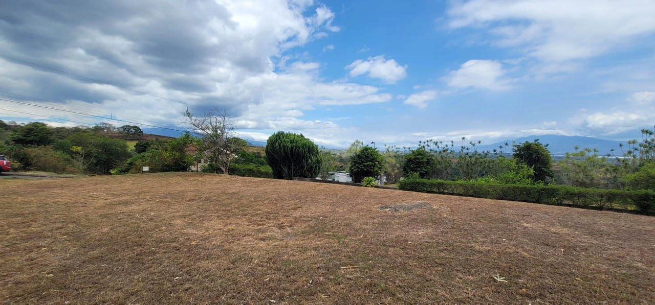 Lot for Sale in Hacienda el Paseo Condominium, Grecia, Alajuela - Gallery image 2