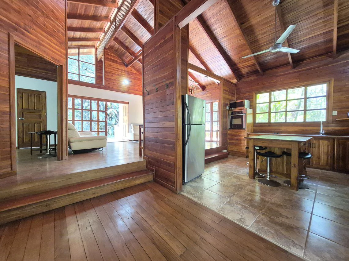 Casa Mango: Price Drop - Peaceful Teak Chalet-Style Home With Expansion Potential in a Lush Tropical Setting Near Samara - Gallery image 12