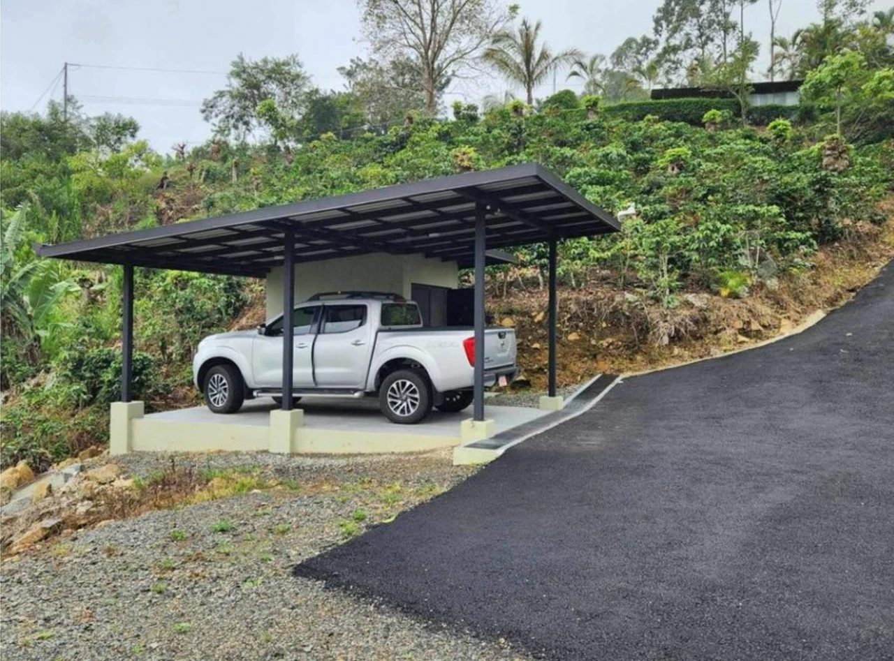 Modern Country House with Guest Cottage Amidst a Coffee Plantation in Perez Zeledon, Costa Rica - Gallery image 12