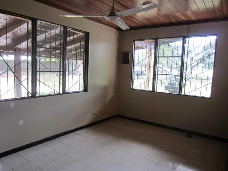 Property For Sale in Liberia - Gallery image 8