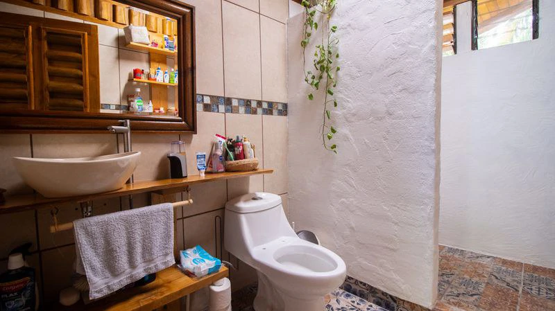 Casa LaMaite: Price reduction | Charming Multifamily Property with Pool – 5 Minutes from Sámara beach and downtown - Motivated Sellers - Gallery image 8