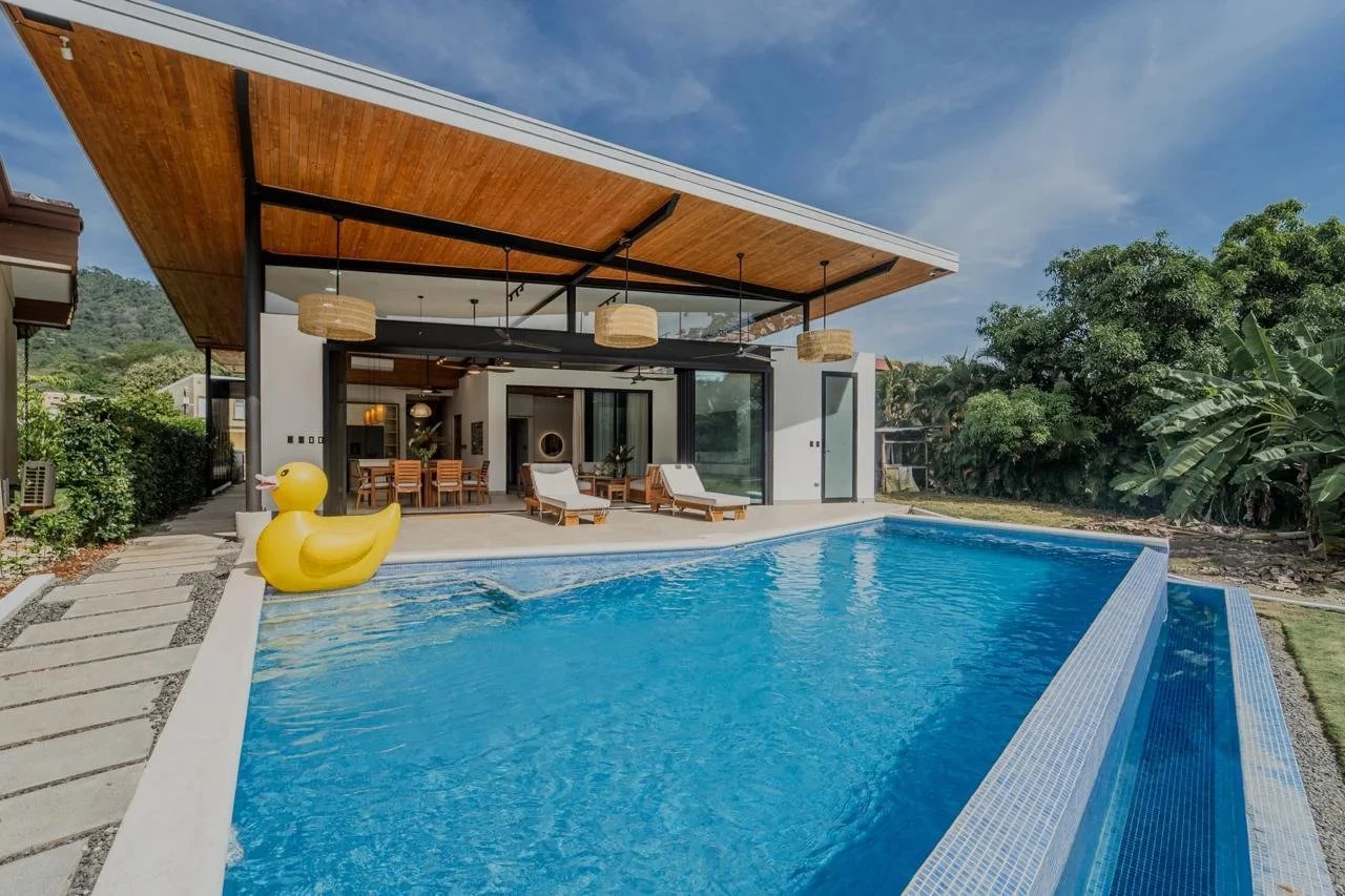 Luxury Casa Golf $1,200,000 USD: Golf-Front Architectural Estate in Los Delfines Golf & Country Club - Gallery image 12