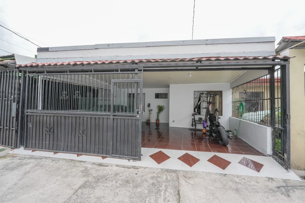 House For Sale in San Francisco de San Isidro de Heredia