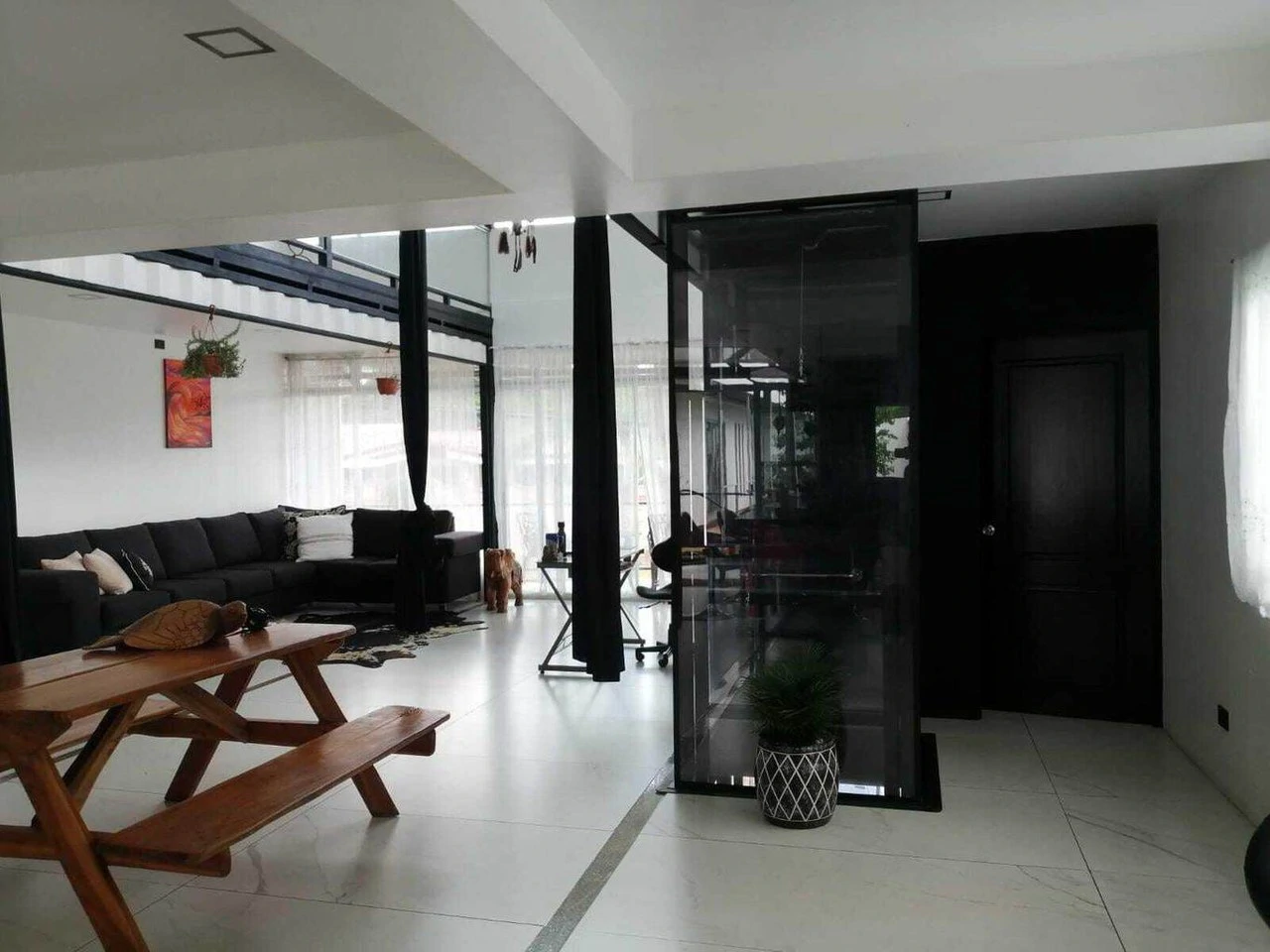 Investor Special!: Income Property with STRONG ROI! - Gallery image 3