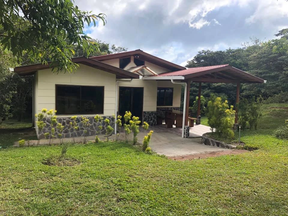 2 Acres with 4 houses Centrally located in Monteverde BV0224: Turn-Key Accommodations Business on 2 Acres Just 5 Minutes from Santa Elena – Surrounded by Nature, Ready to Grow - Gallery image 44