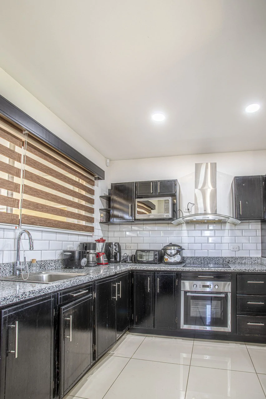 2-level house for sale in condominium - Gallery image 5